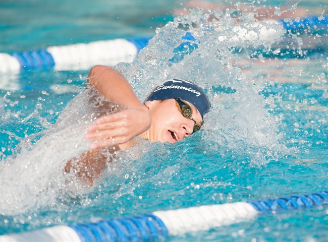 THROWN TO THE T-WOLVES; HITCHENS RESURFACES; NORTHWOOD SWEEPS CORONA DEL MAR